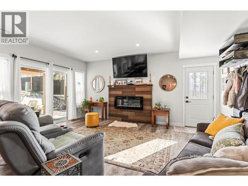 3200 20 Street Ne, Salmon Arm, BC 