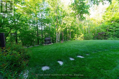 17 Bridle Path, Oro-Medonte, ON 