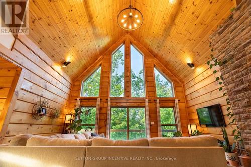 17 Bridle Path, Oro-Medonte, ON 
