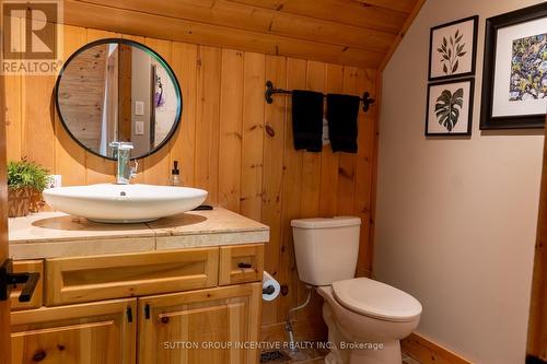 17 Bridle Path, Oro-Medonte, ON 