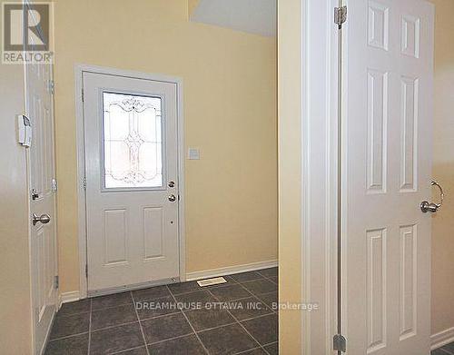 322 STATEWOOD DRIVE , Ottawa, Ontario K2K 0A9 2