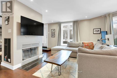 101C - 997 North River Road, Ottawa, ON 
