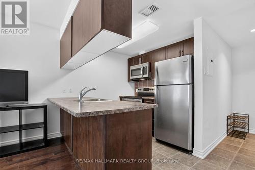 203 - 234 Rideau Street, Ottawa, ON 