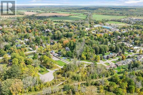 7 Reinbird Street W, Severn, ON 
