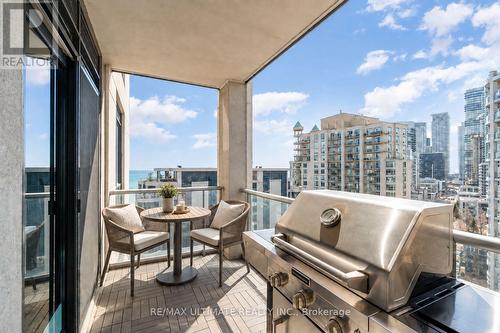 1213 - 2083 Lake Shore Boulevard W, Toronto, ON 