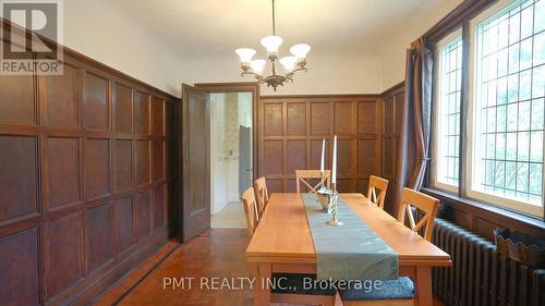 MAIN - 2 LARKIN AVENUE , Toronto, Ontario M6S 1L8 5