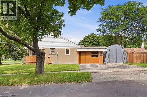 21 Oakwood Avenue, Kitchener, ON 