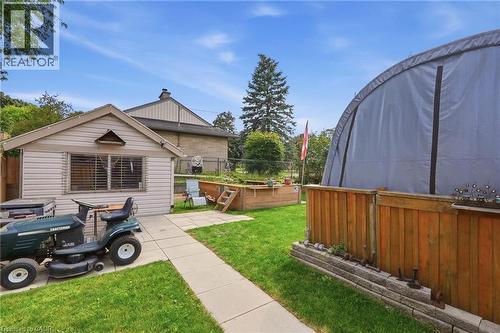 21 Oakwood Avenue, Kitchener, ON 
