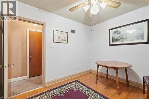 21 Oakwood Avenue, Kitchener, ON 