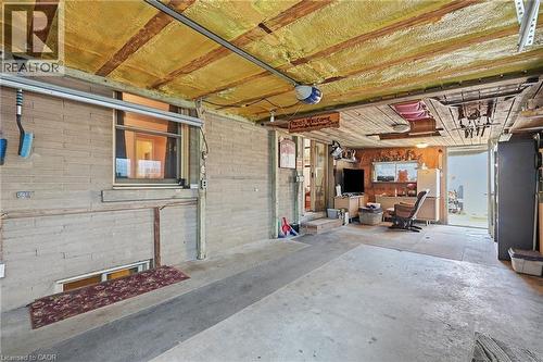 21 Oakwood Avenue, Kitchener, ON 