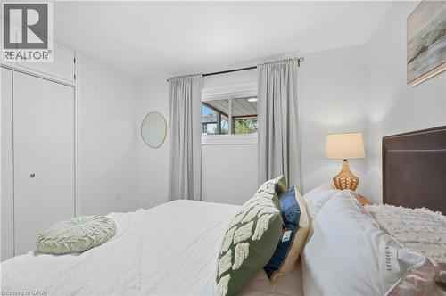 215 West 33Rd Street, Hamilton, ON 