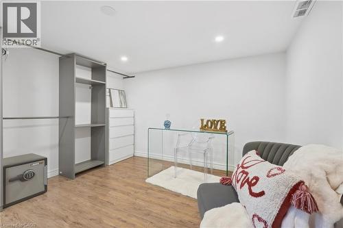 215 West 33Rd Street, Hamilton, ON 