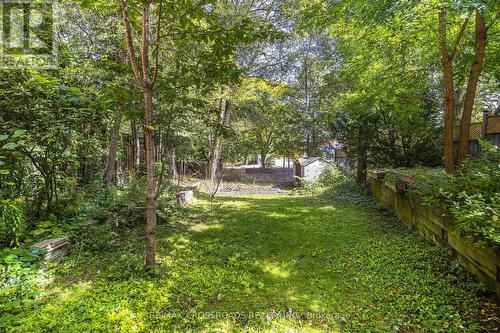 19 Strathgowan Crescent, Toronto, ON 