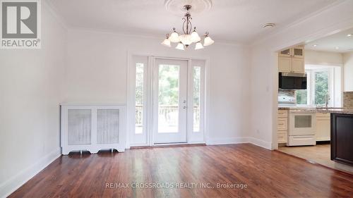 19 Strathgowan Crescent, Toronto, ON 