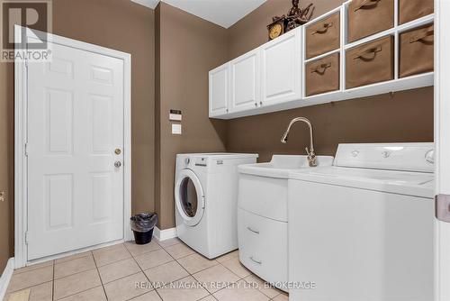 404 WRIGHT CRESCENT , Niagara-on-the-Lake (Glendale), Ontario L0S 1J0 5