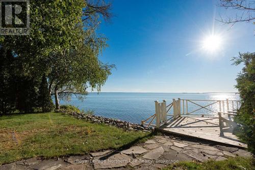 13 Shore Acres Boulevard, North Bay (Ferris), ON 