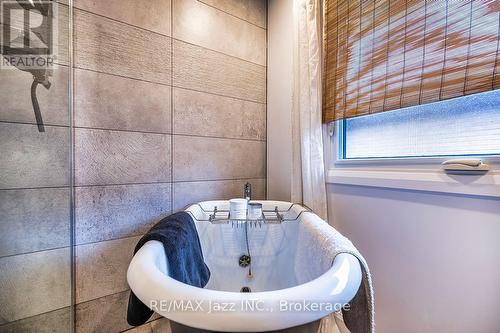 1085 Willowdale Avenue, Oshawa (Donevan), ON 