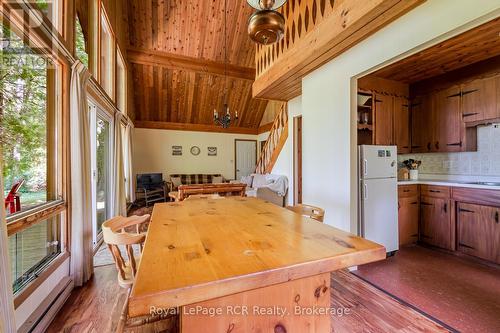 16 Youngs Drive, South Bruce Peninsula, ON 