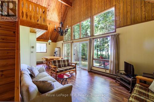 16 Youngs Drive, South Bruce Peninsula, ON 