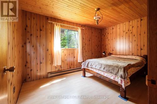 16 Youngs Drive, South Bruce Peninsula, ON 