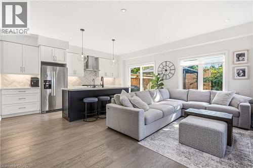 58 Starling Drive, Hamilton, ON 