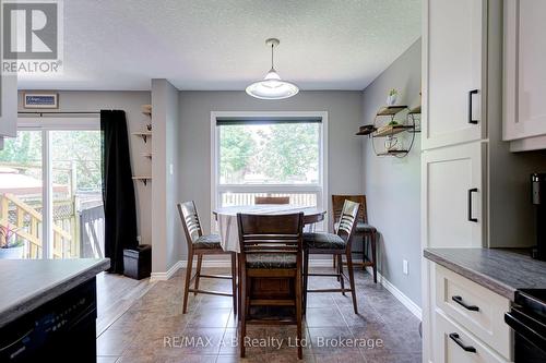 bigger than is looks dining area - 280 Railway Avenue, Stratford, ON 