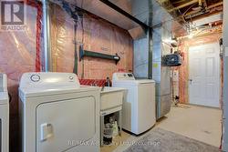 Large laundry Area - 