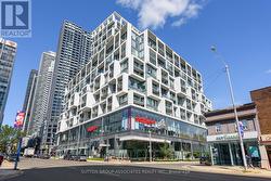 832 - 8 HILLSDALE AVENUE Toronto, ON M4S 0B2