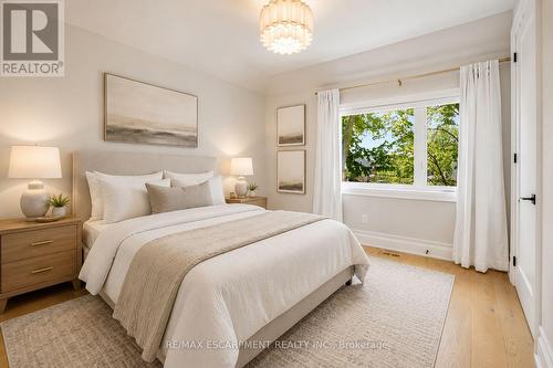 38A Maple Avenue N, Mississauga, ON 