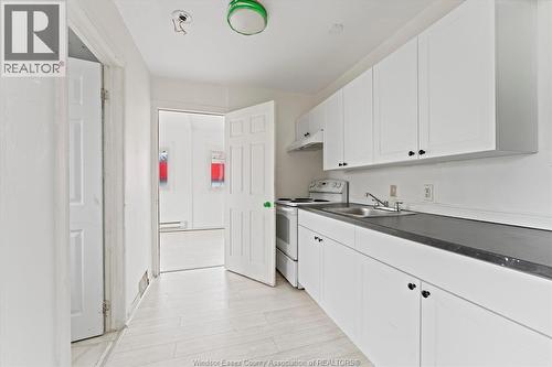 3511 Wyandotte, Windsor, ON 