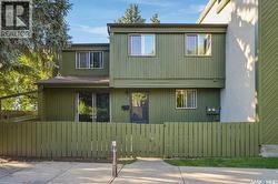 12 215 Primrose DRIVE Saskatoon, SK S7K 5E4