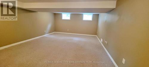 11 - 1 Vineden Drive, Central Elgin (Lynhurst), ON 