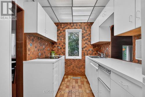 2101 Alta Vista Drive, Ottawa, ON 