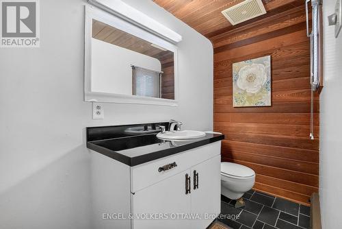 2101 Alta Vista Drive, Ottawa, ON 
