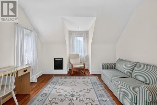 2101 Alta Vista Drive, Ottawa, ON 