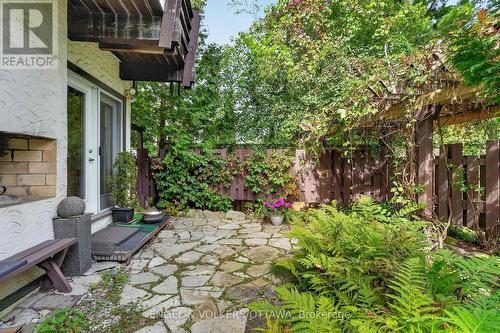 2101 Alta Vista Drive, Ottawa, ON 