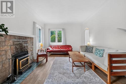 2101 Alta Vista Drive, Ottawa, ON 