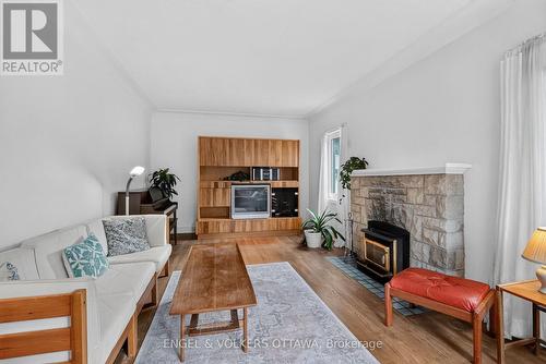 2101 Alta Vista Drive, Ottawa, ON 