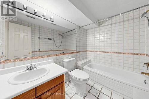 Additional 4-piece bathroom in the lower level. - 40 Donino Avenue, Toronto, ON 