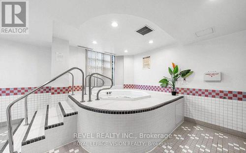 210 - 1700 Eglinton Avenue E, Toronto, ON 