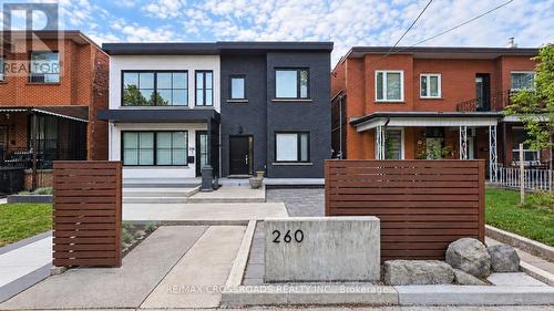 260 Clinton Street, Toronto, ON 