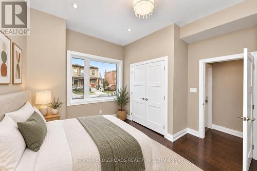260 Clinton Street, Toronto, ON 