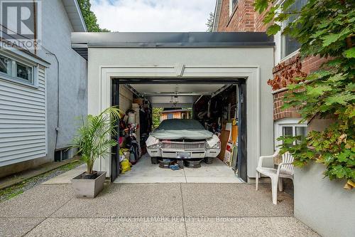 Drive through Garage - 110 Lakeside Avenue, Toronto, ON 