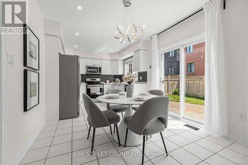37 Mynden Way, Newmarket, ON 