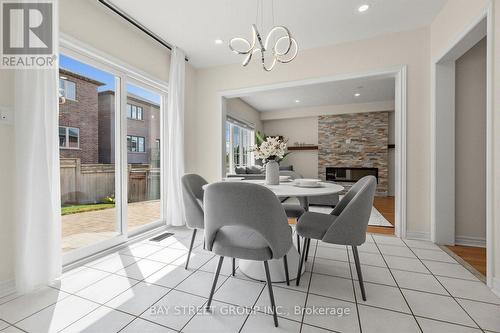 37 Mynden Way, Newmarket, ON 