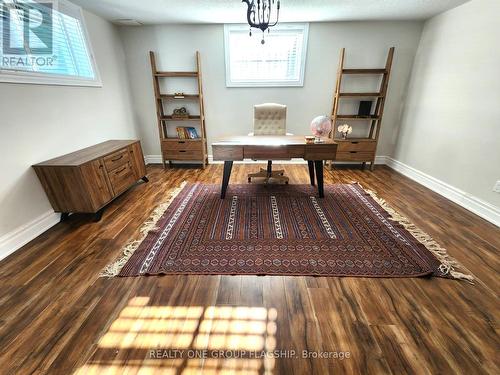 24 Wendat Trail E, Springwater, ON 