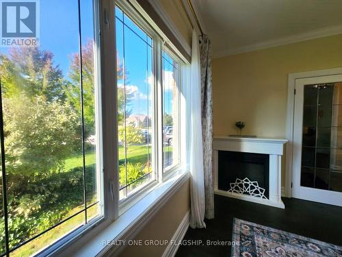 24 Wendat Trail E, Springwater, ON 