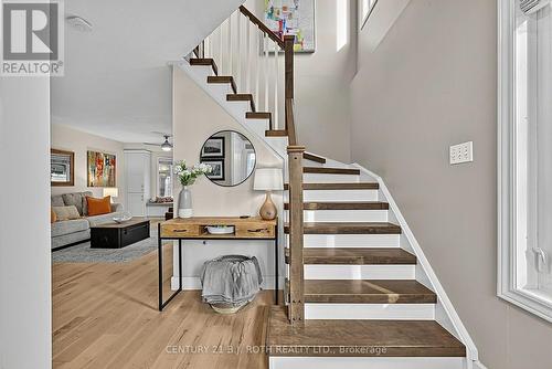 36 Aikens Crescent, Barrie, ON 