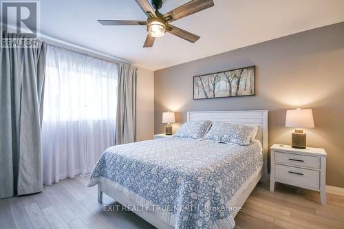51 Harold Avenue, Severn, ON 