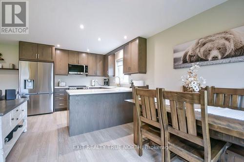51 Harold Avenue, Severn, ON 